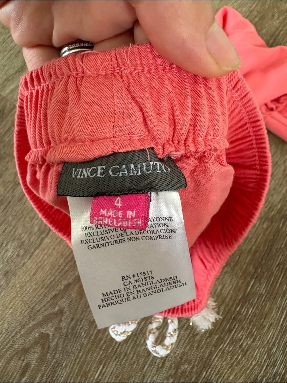 Vince Camuto Kids Liggt-Weight Cargo Joggers in Coral & Denim Bundle Size: 4T
